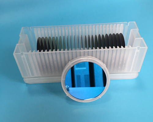 kaufen IC-Siliziumscheibe-Defekte geben 0.28/0.35/0.5/0.525/0.625/0.7/0.725mm Flachheit <50um frei Online-Herstellung