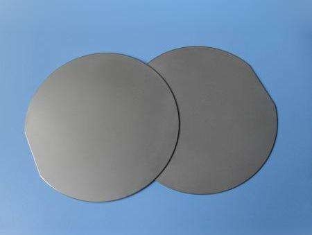 kaufen Platten-Indium-Phosphid-Oblaten-ausgezeichnetes Halbleiter-Material GEs optische Online-Herstellung