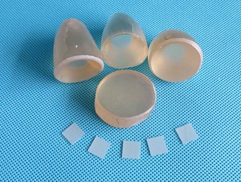 kaufen 10X10mm kleines quadratisches Strontium-Titanat Substrat-Srtio3 für optisches Glasfenster Online-Herstellung